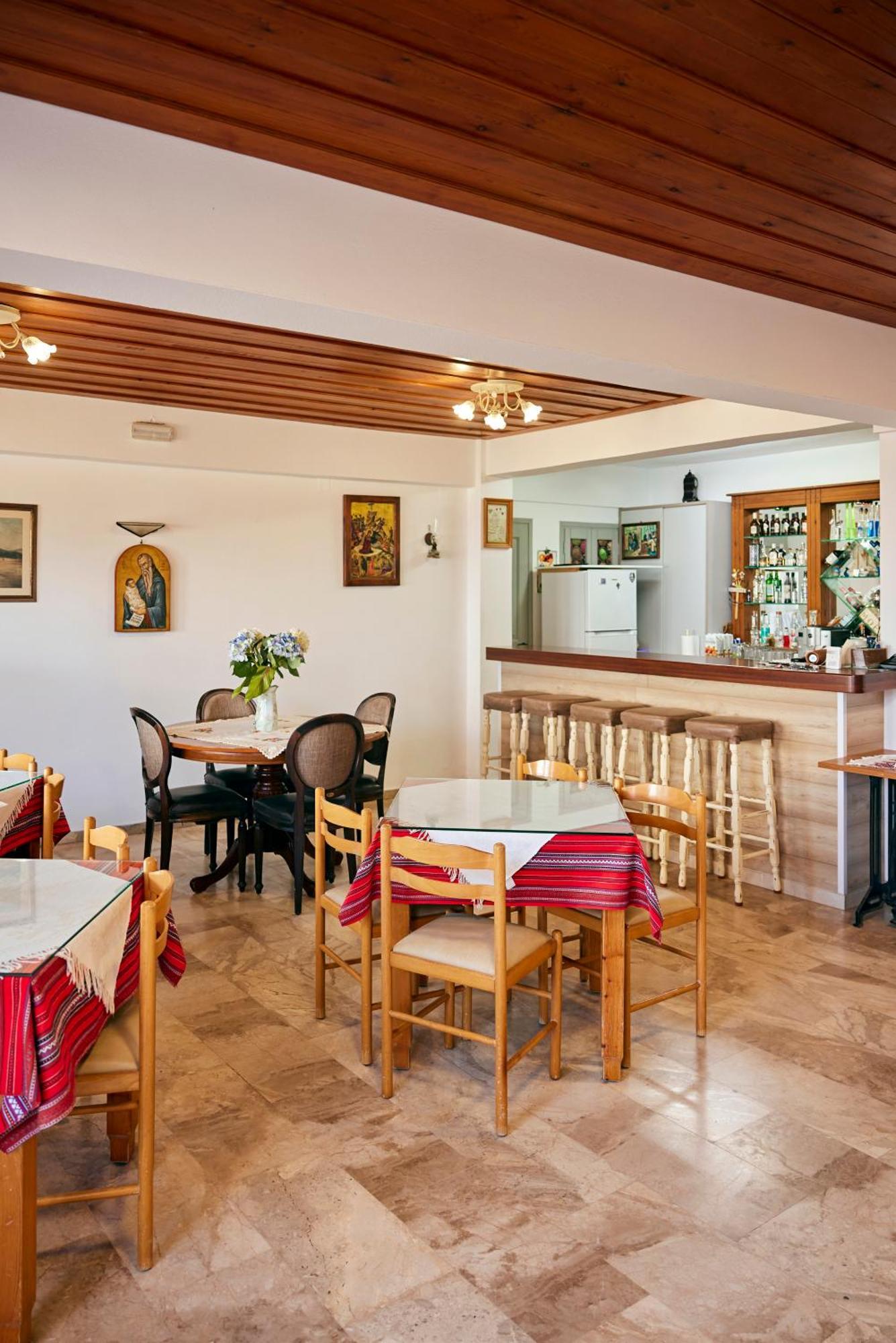 Vlachakis Hotel Сталида Экстерьер фото